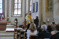 Feier der 1. Heiligen Kommunion in Sankt Crescentius (Foto: Karl-Franz Thiede)